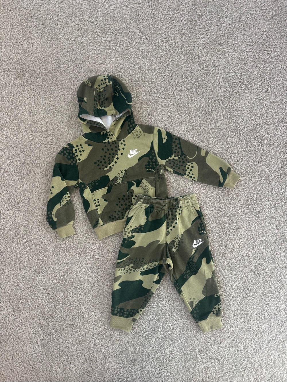 Nike Kids Camo Hoodie & Joggers Set